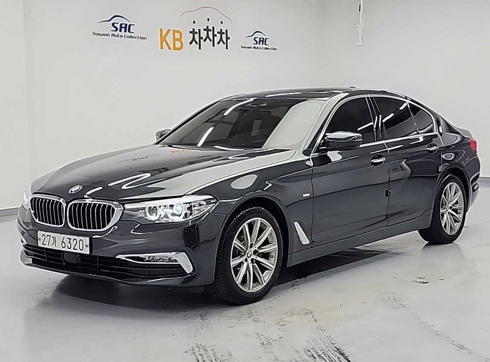 BMW 5시리즈 520i 럭셔리