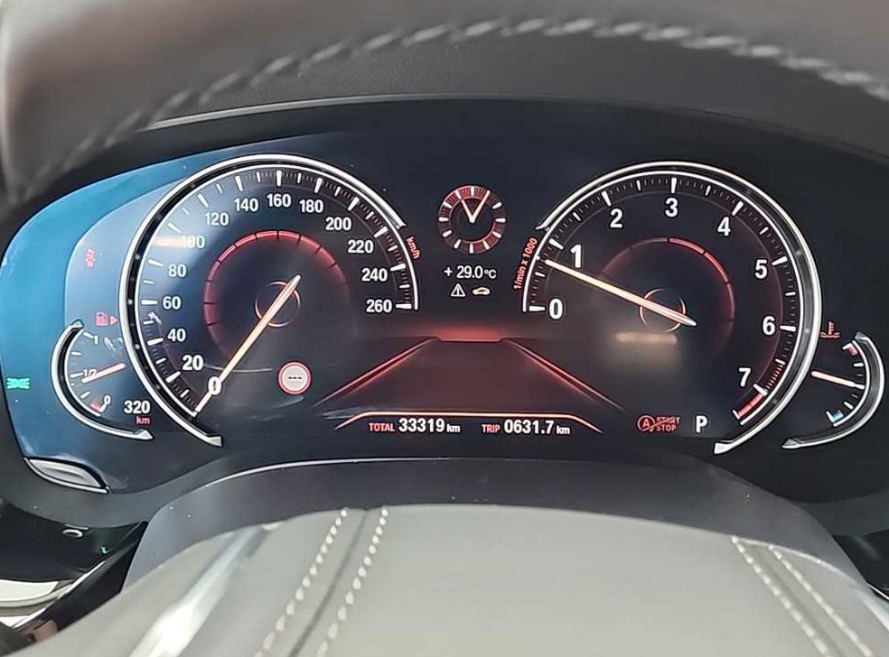 BMW 5시리즈 520i 럭셔리 사진 6