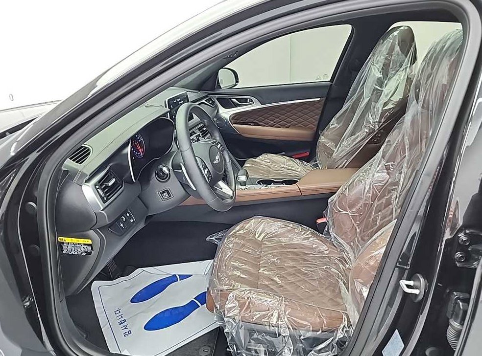 제네시스 G70 2.0T 사진 11