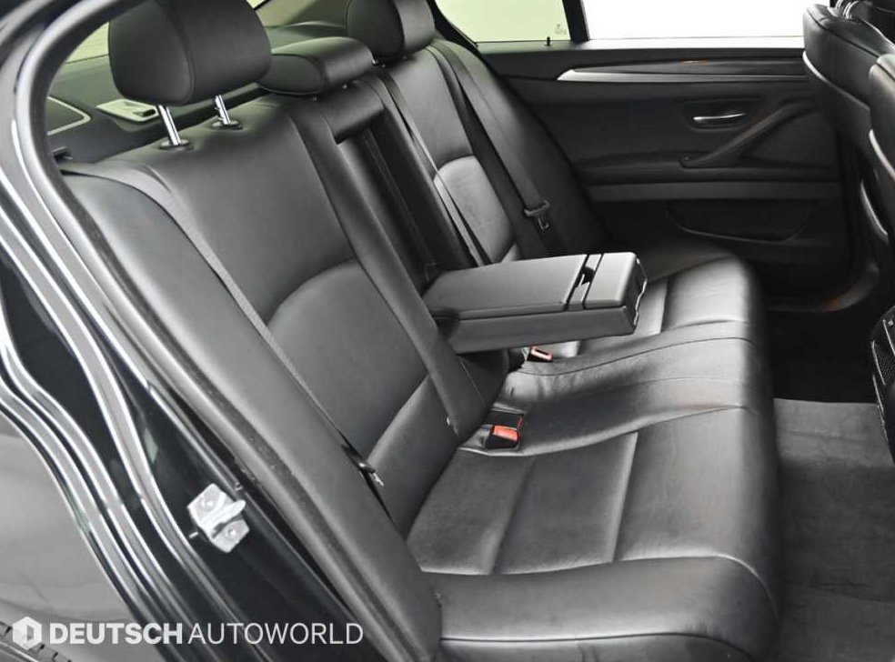 BMW 5시리즈 528i xDrive 사진 12