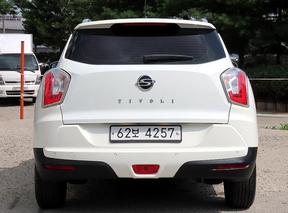 KG모빌리티(쌍용)  티볼리 가솔린 2WD 1.6 VX 사진 4