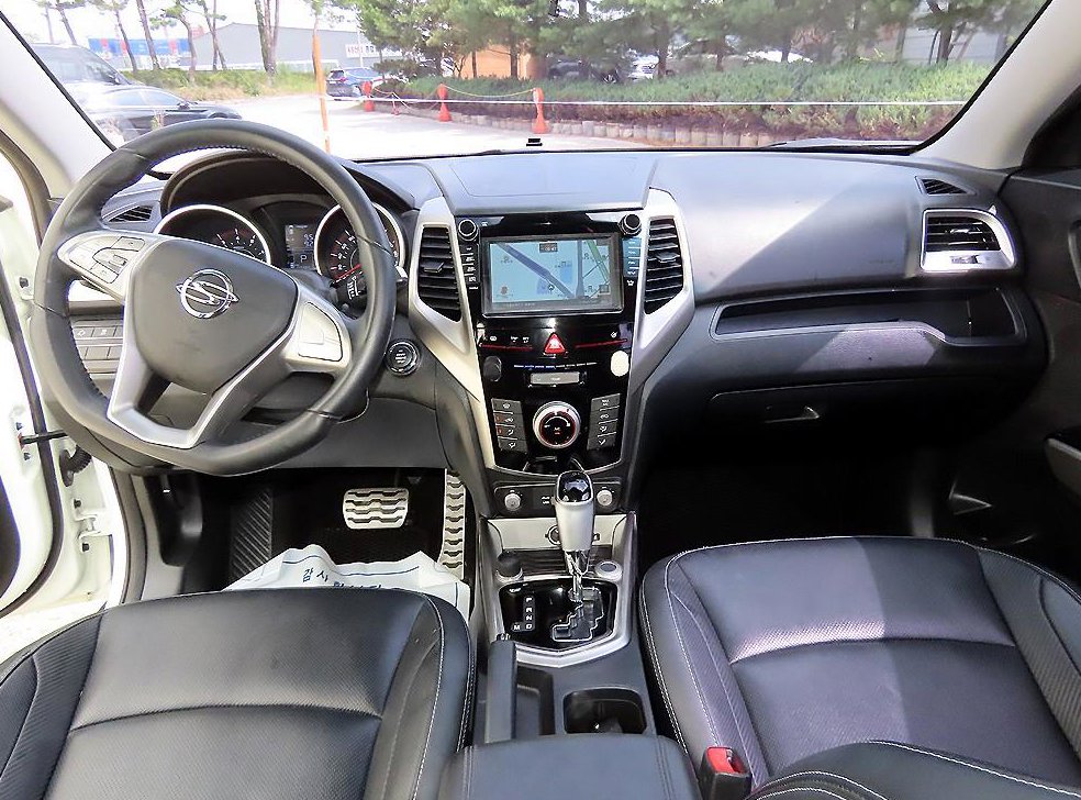KG모빌리티(쌍용)  티볼리 가솔린 2WD 1.6 VX 사진 7