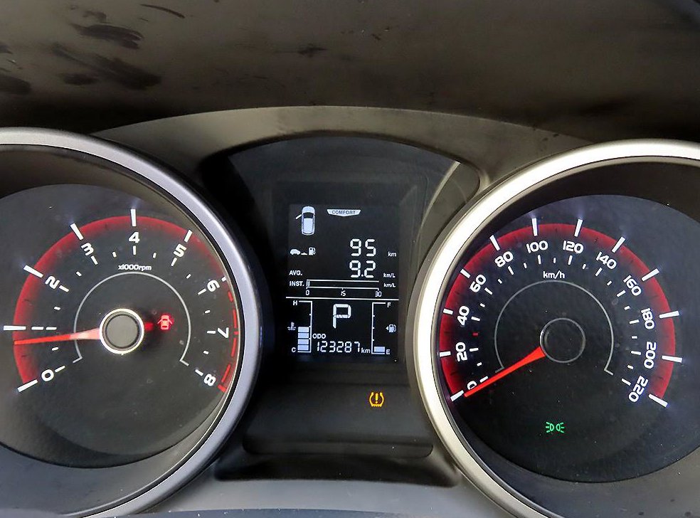 KG모빌리티(쌍용)  티볼리 가솔린 2WD 1.6 VX 사진 9