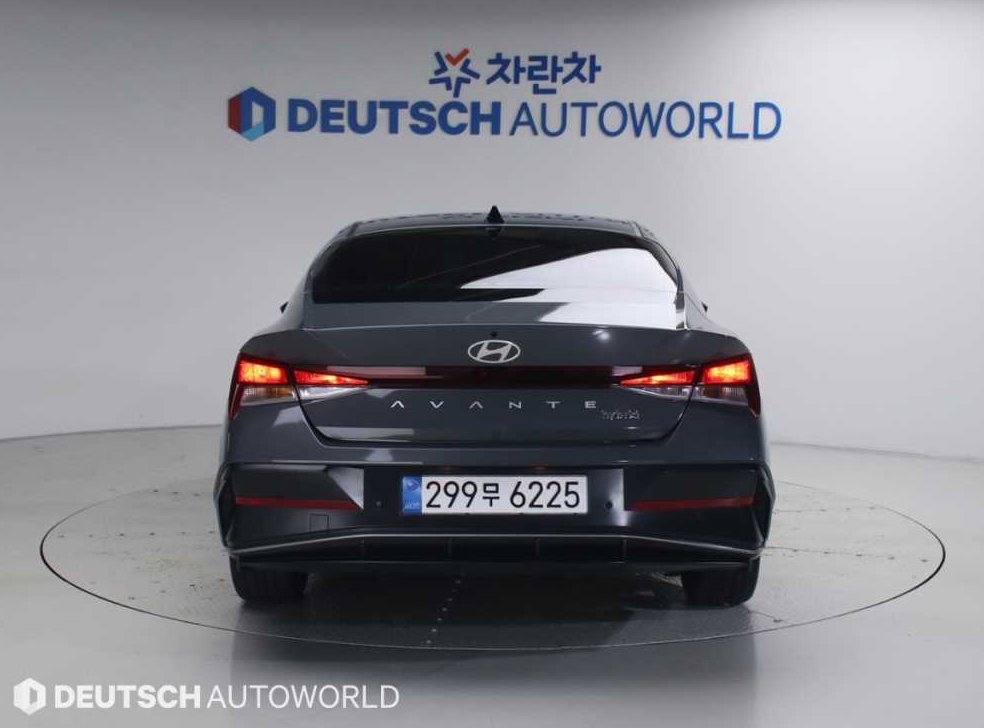 현대 아반떼 1.6 HEV 사진 4