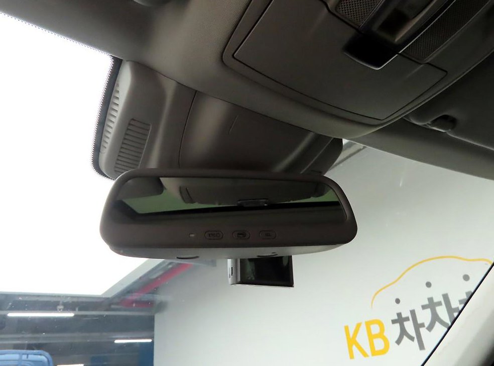 벤츠 GLE 클래스 GLE 350 d 4MATIC 사진 14