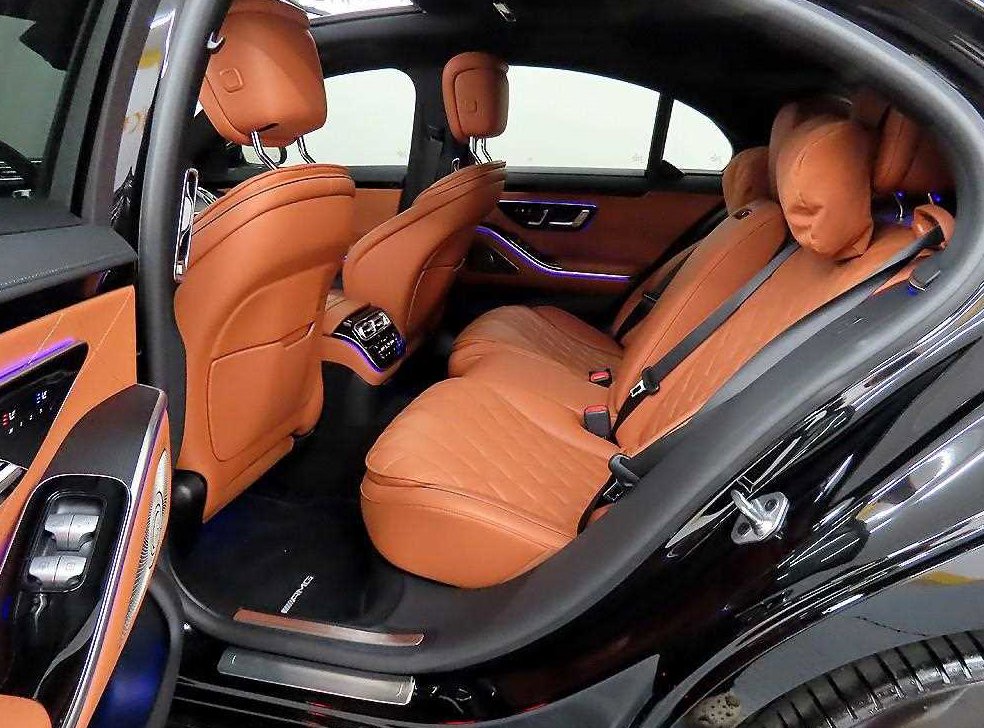 벤츠 S 클래스 S400 d 4MATIC 사진 6
