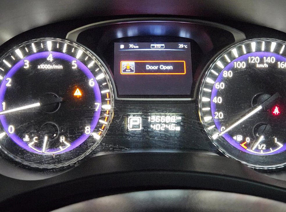 인피니티 QX 3.5 AWD 사진 6