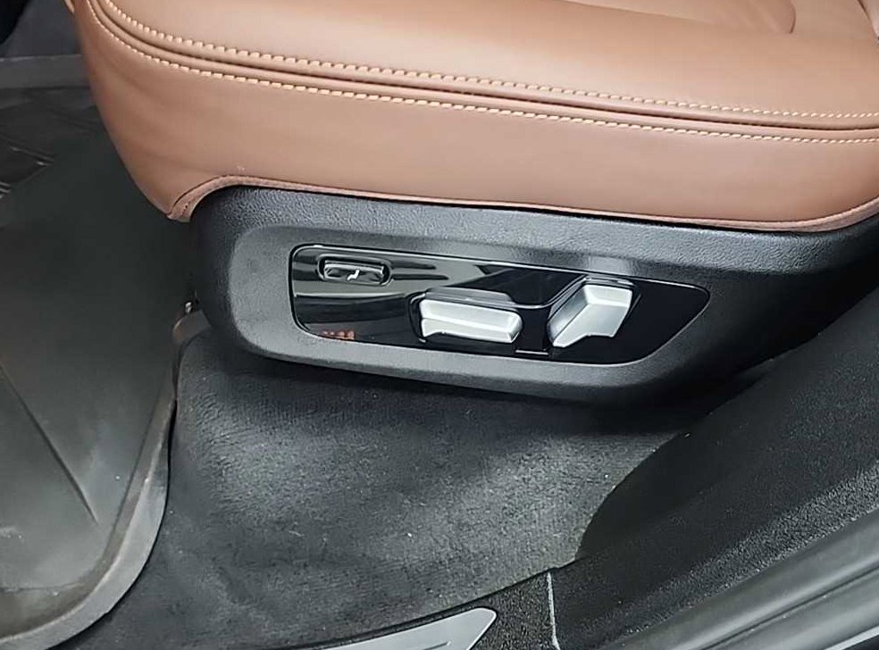 BMW X5 xDrive 30d xLine 사진 15
