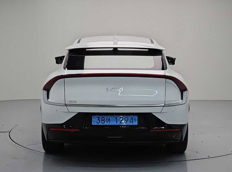 기아 EV6 롱레인지 AWD 사진 3