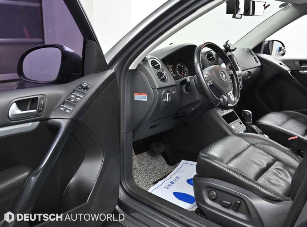 폭스바겐 티구안 2.0 TDI 프리미엄 사진 11