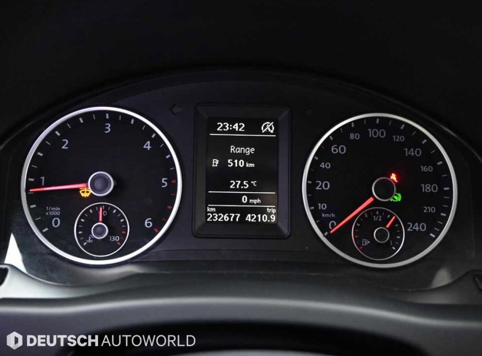 폭스바겐 티구안 2.0 TDI 프리미엄 사진 8