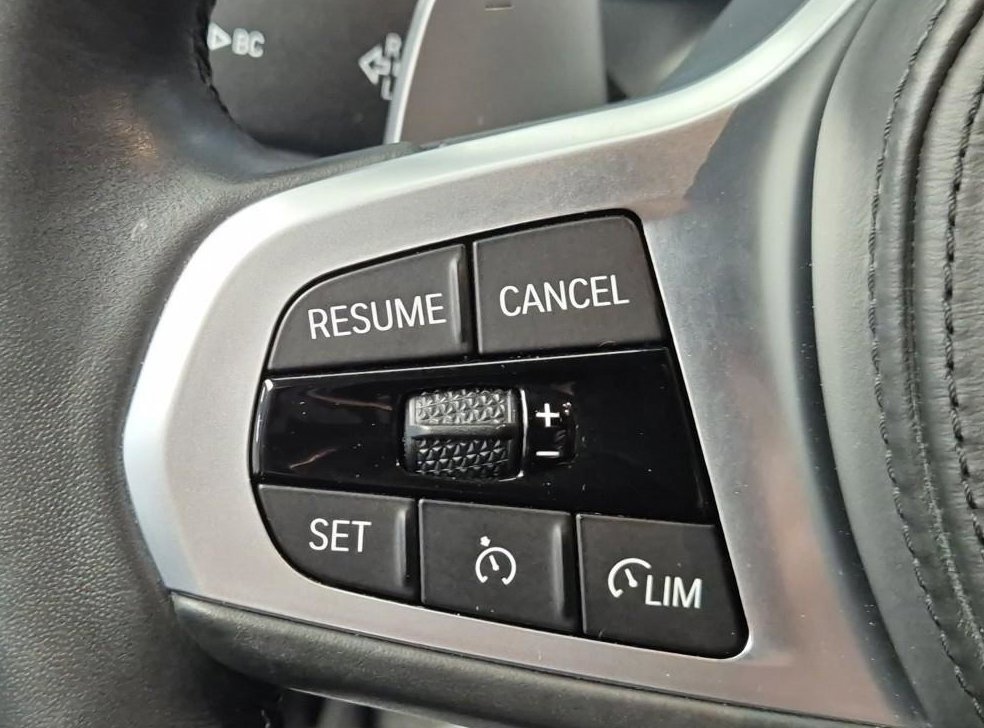 BMW 3시리즈 320d M 스포츠 사진 16