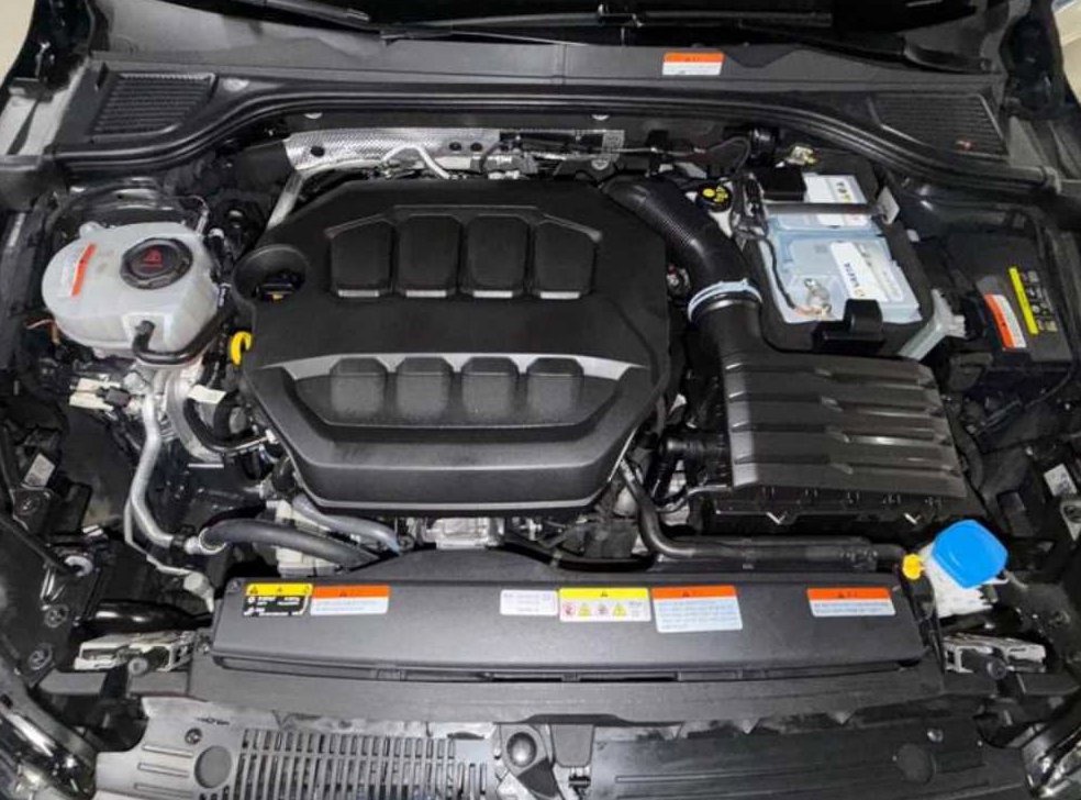 폭스바겐 골프 2.0 TDI 프레스티지 사진 18