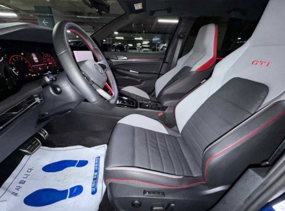 폭스바겐 골프 2.0 TDI 프레스티지 사진 6