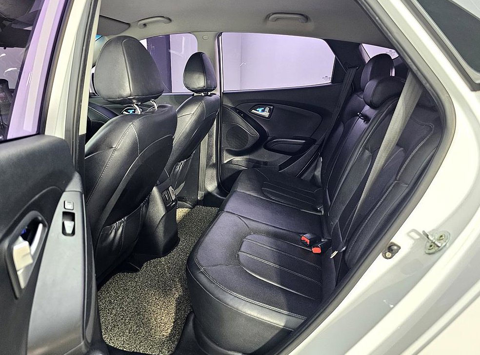 현대 투싼 디젤(E-VGT)4WD 사진 9