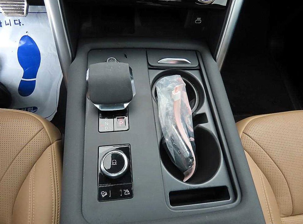 랜드로버 디스커버리 3.0 D300 R-다이나믹 HSE 사진 10