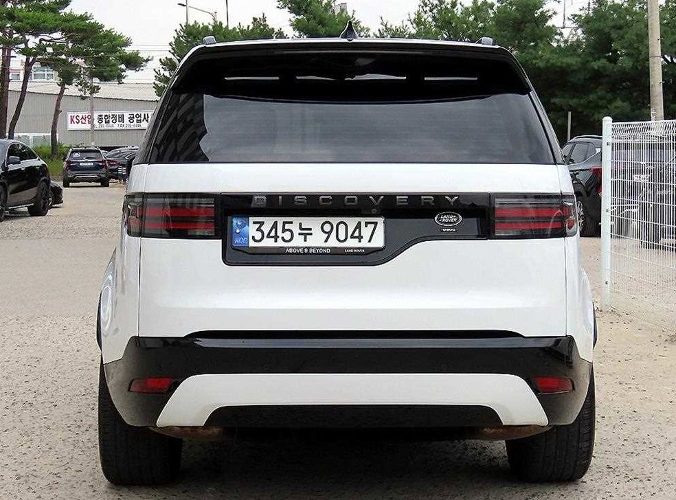 랜드로버 디스커버리 3.0 D300 R-다이나믹 HSE 사진 4