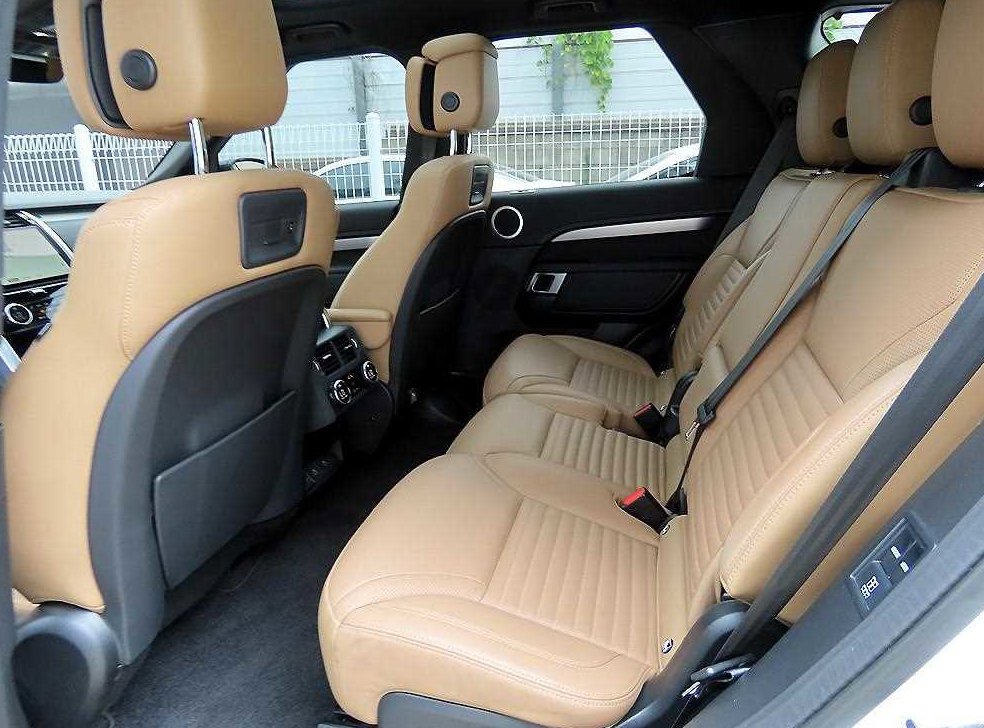 랜드로버 디스커버리 3.0 D300 R-다이나믹 HSE 사진 6