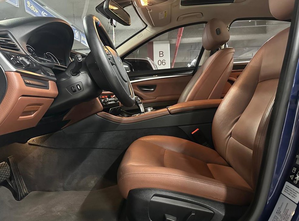 BMW 5시리즈 520d xDrive M 에어로다이나믹 사진 10