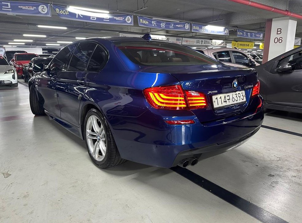 BMW 5시리즈 520d xDrive M 에어로다이나믹 사진 2