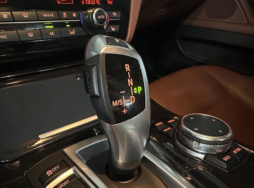 BMW 5시리즈 520d xDrive M 에어로다이나믹 사진 7
