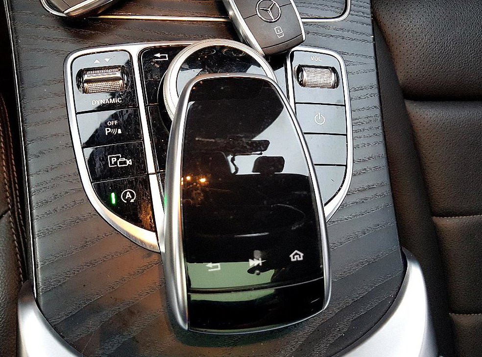 벤츠 C 클래스 C220 d 4MATIC AMG Line 사진 13