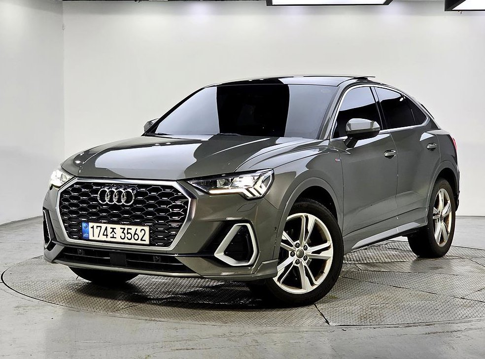아우디 Q3 35 TDI 스포트백 프리미엄