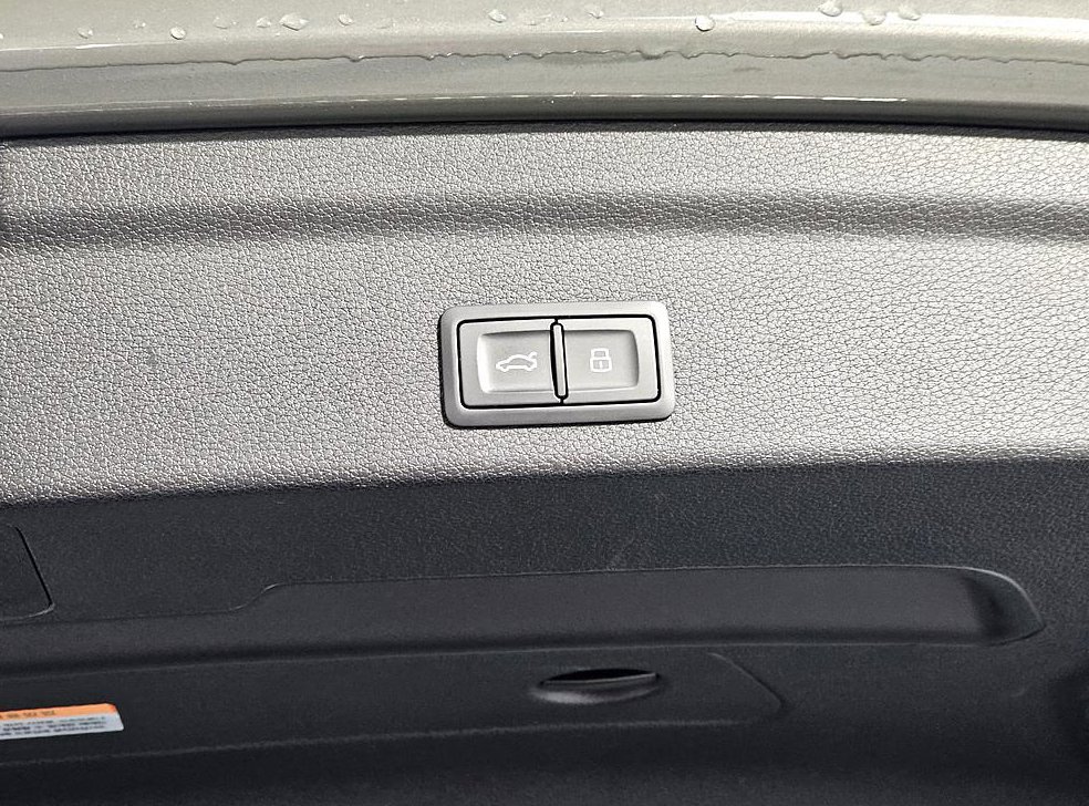 아우디 Q3 35 TDI 스포트백 프리미엄 사진 14