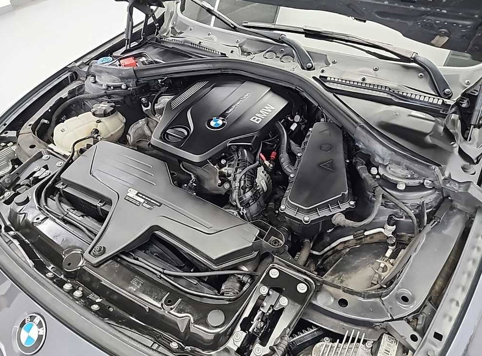 BMW 4시리즈 420d 쿠페 M 스포츠 사진 5
