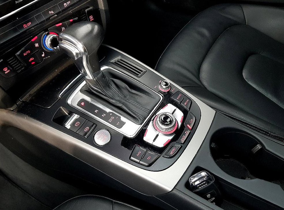 아우디 A4 2.0 TDI 사진 13