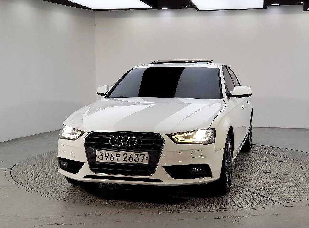 아우디 A4 2.0 TDI 사진 2