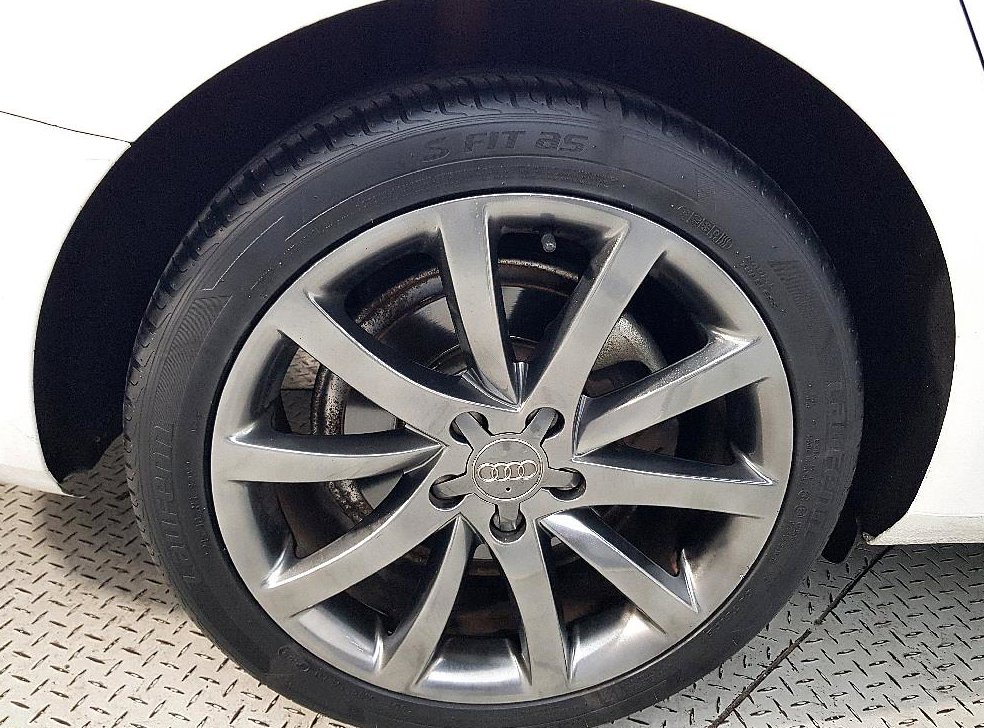 아우디 A4 2.0 TDI 사진 20