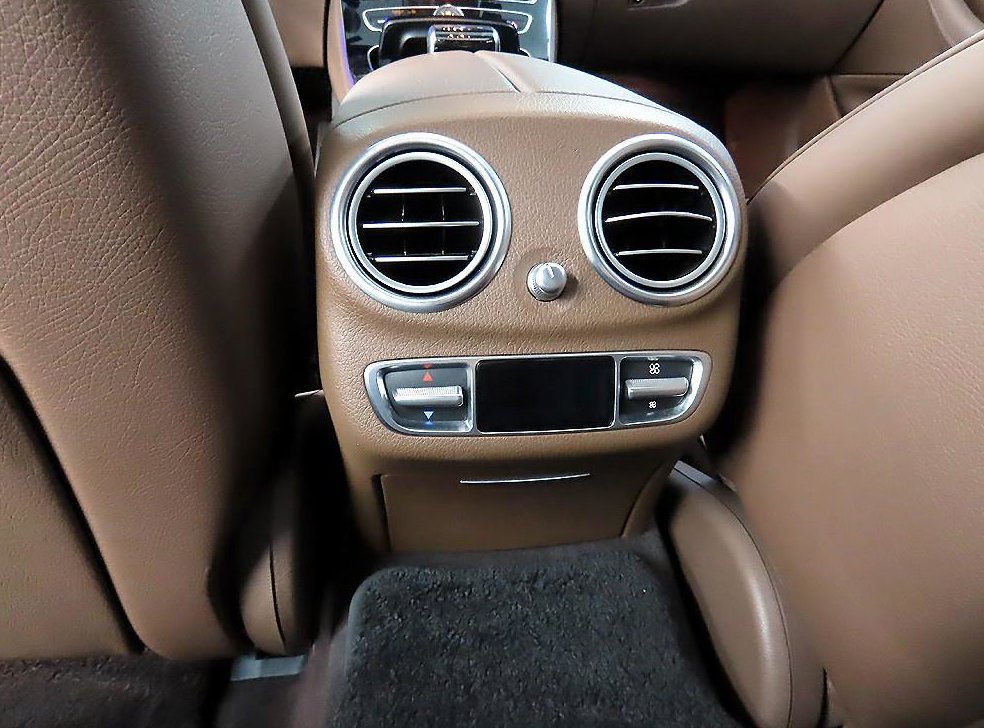 벤츠 E 클래스 E450 4MATIC 익스클루시브 사진 13