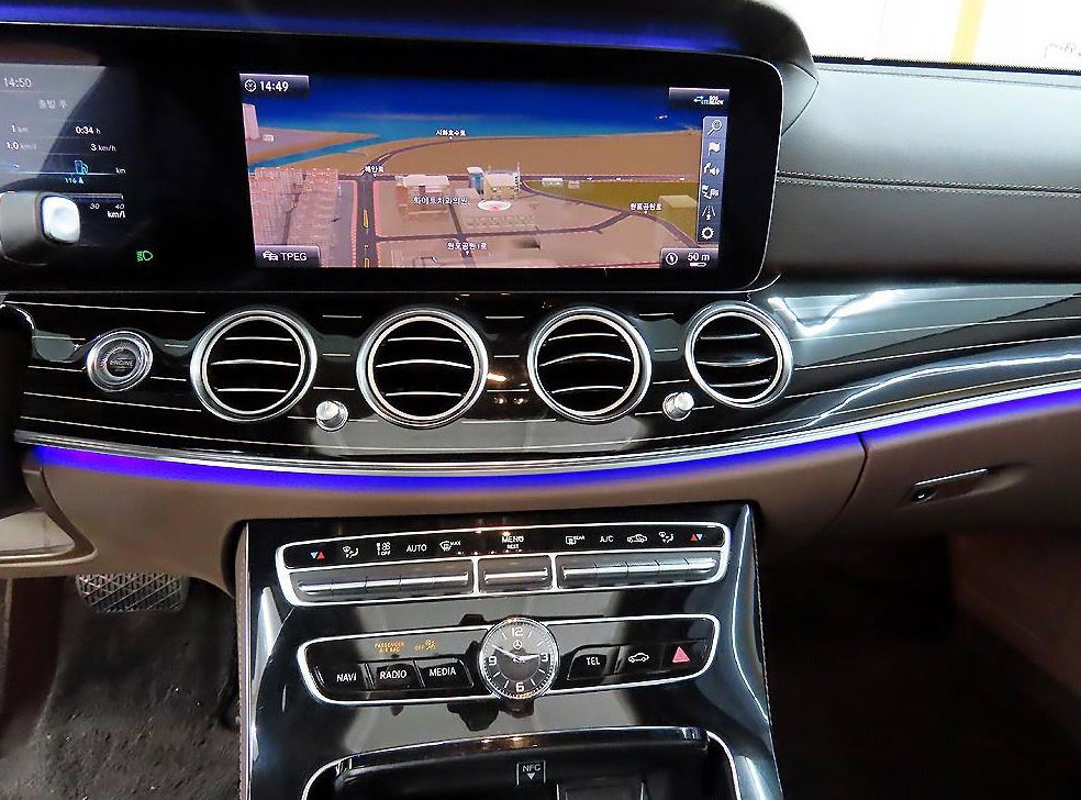 벤츠 E 클래스 E450 4MATIC 익스클루시브 사진 14