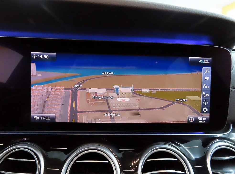 벤츠 E 클래스 E450 4MATIC 익스클루시브 사진 15
