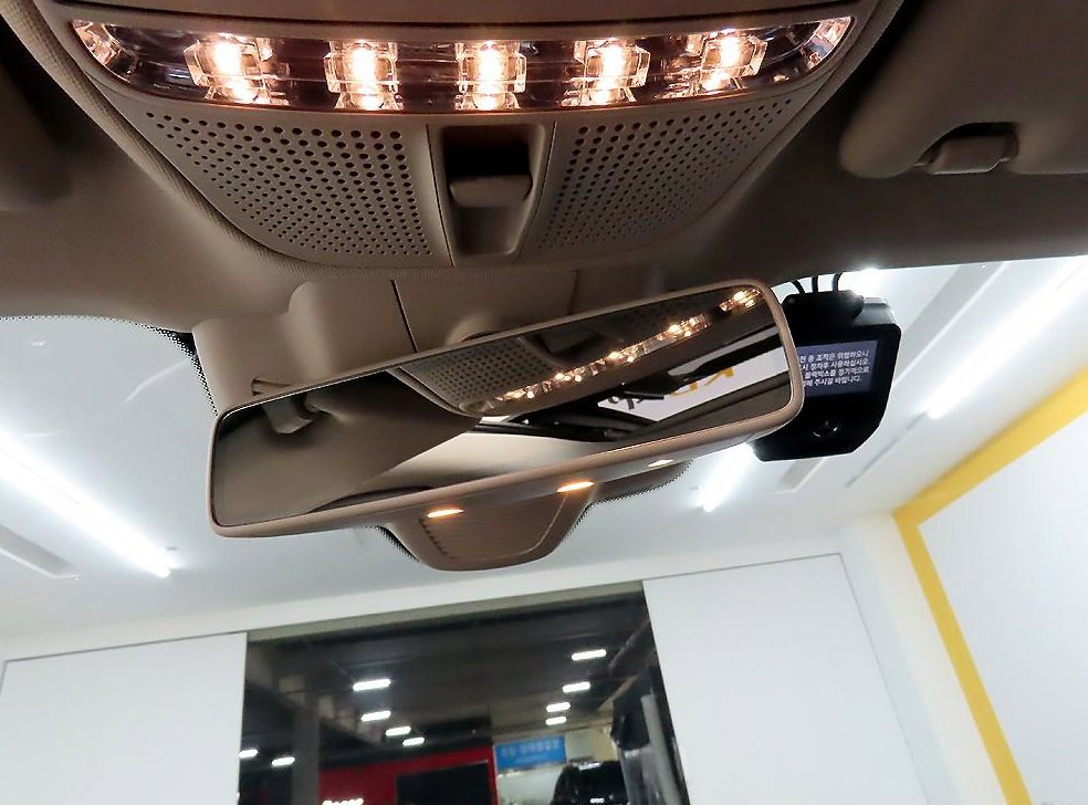 벤츠 E 클래스 E450 4MATIC 익스클루시브 사진 17