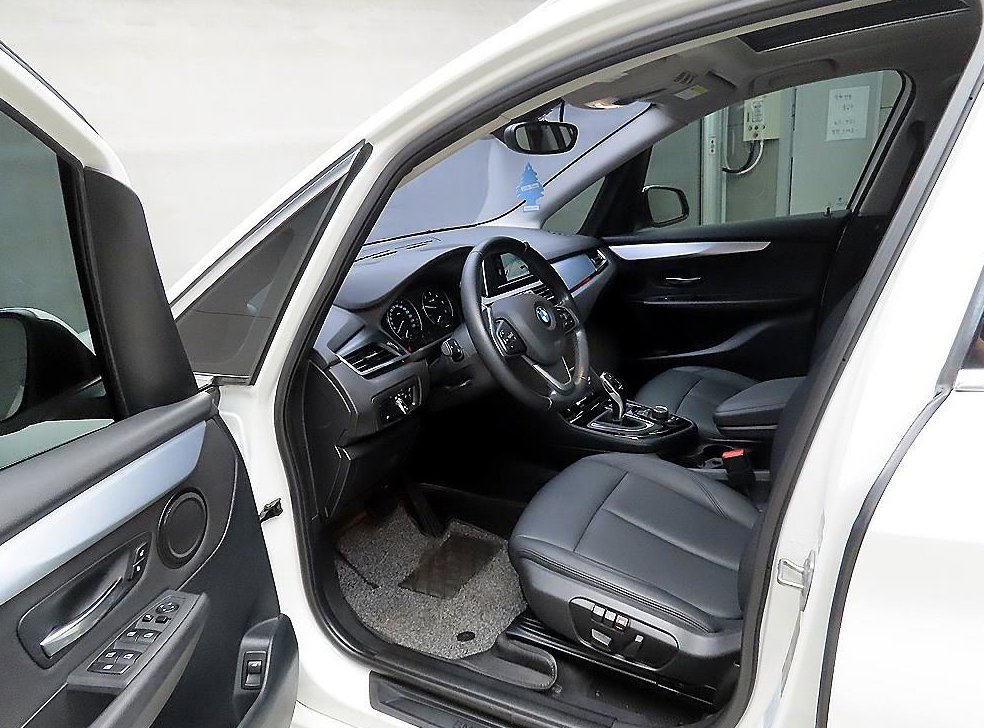 BMW 2시리즈 조이 사진 5