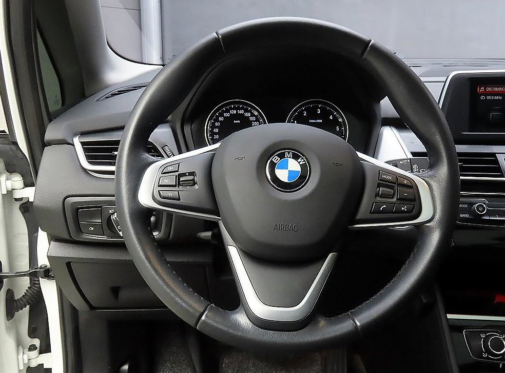 BMW 2시리즈 조이 사진 9