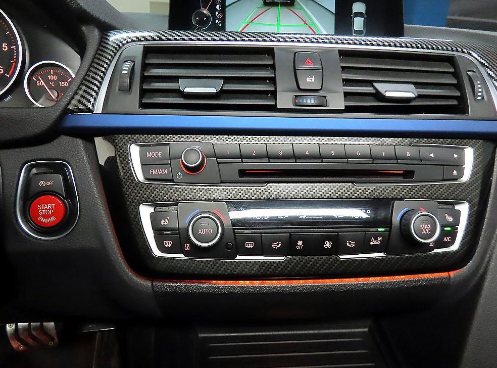 BMW 3시리즈 320d M 스포츠 사진 15