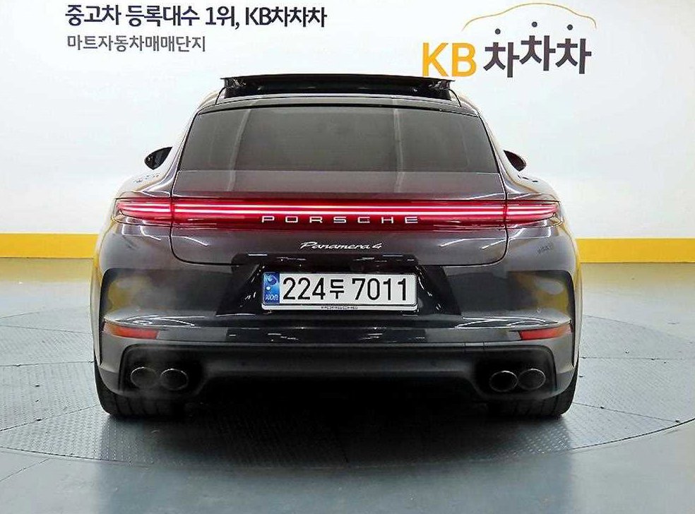 포르쉐 파나메라 2.9 4S 사진 3