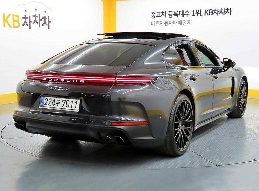포르쉐 파나메라 2.9 4S 사진 4