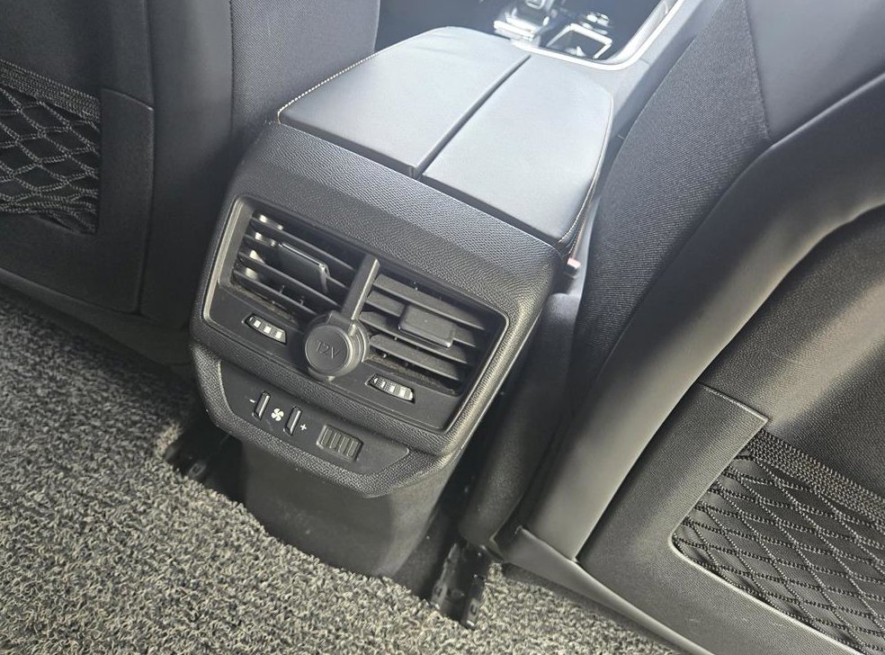 푸조 5008 1.5 BlueHDi GT 사진 18