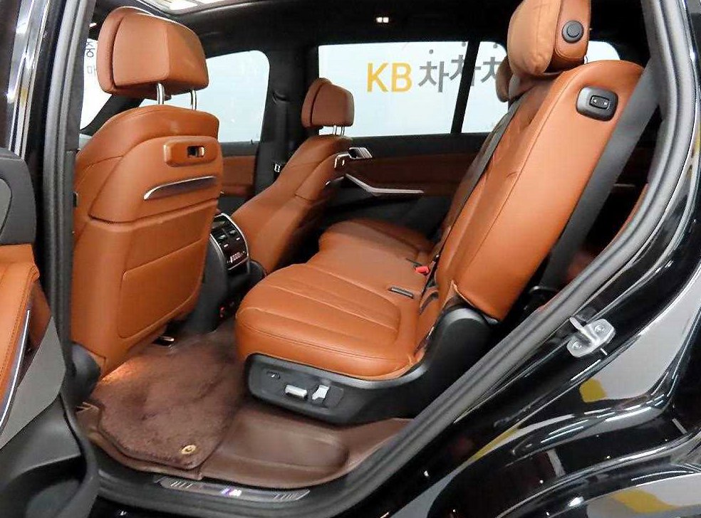 BMW X7 xDrive 40i M 스포츠 사진 6