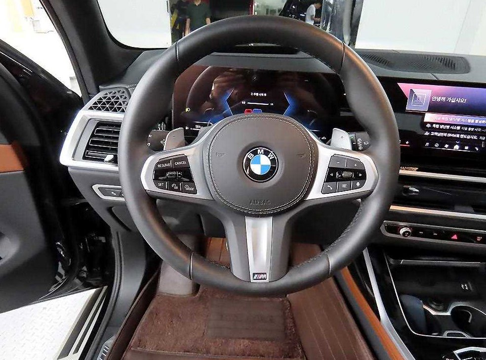 BMW X7 xDrive 40i M 스포츠 사진 9