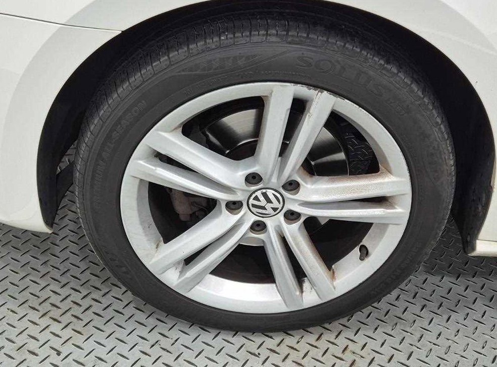폭스바겐 파사트 2.0 TDI 사진 19