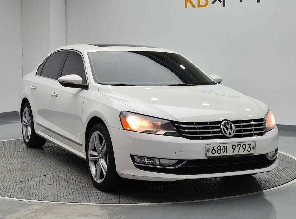 폭스바겐 파사트 2.0 TDI 사진 4