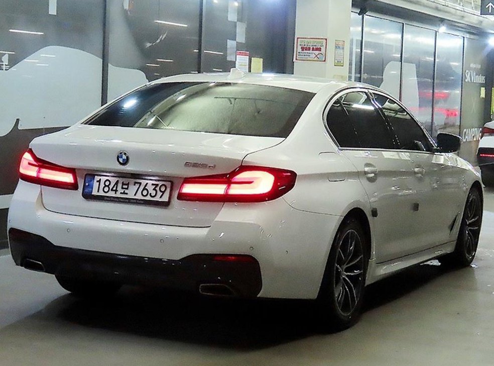 BMW 5시리즈 523d M 스포츠 사진 4