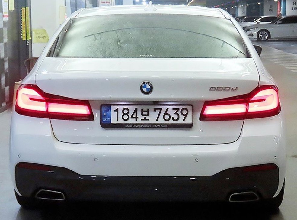 BMW 5시리즈 523d M 스포츠 사진 5