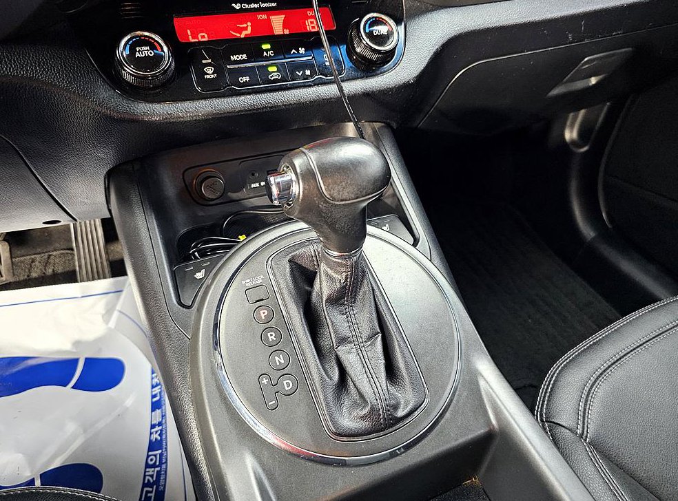 기아 스포티지 2WD TLX 사진 16
