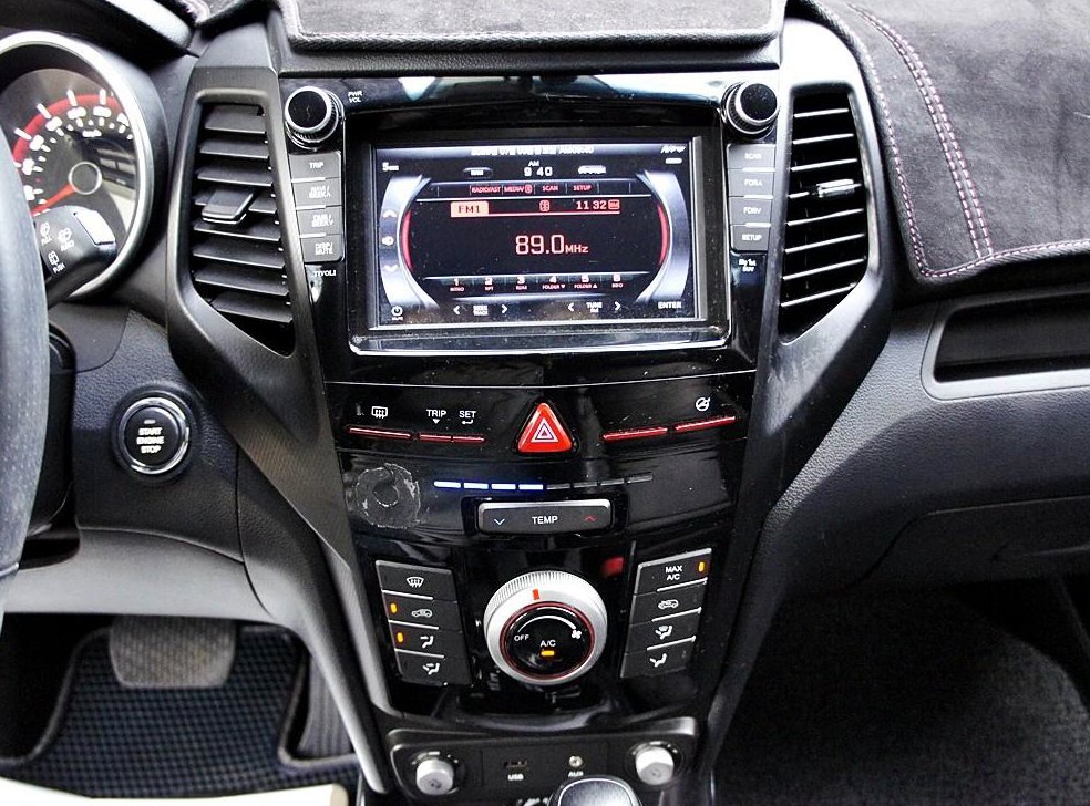 KG모빌리티(쌍용)  티볼리 2WD 가솔린 1.6 IX 사진 10